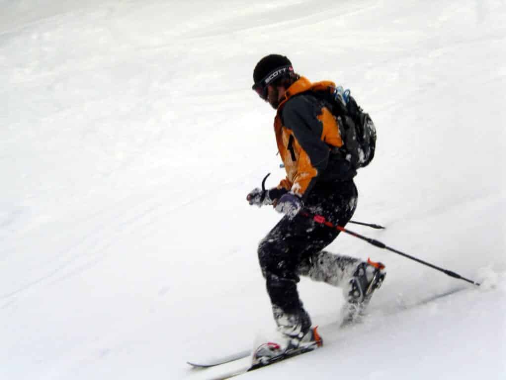 telemark skiing