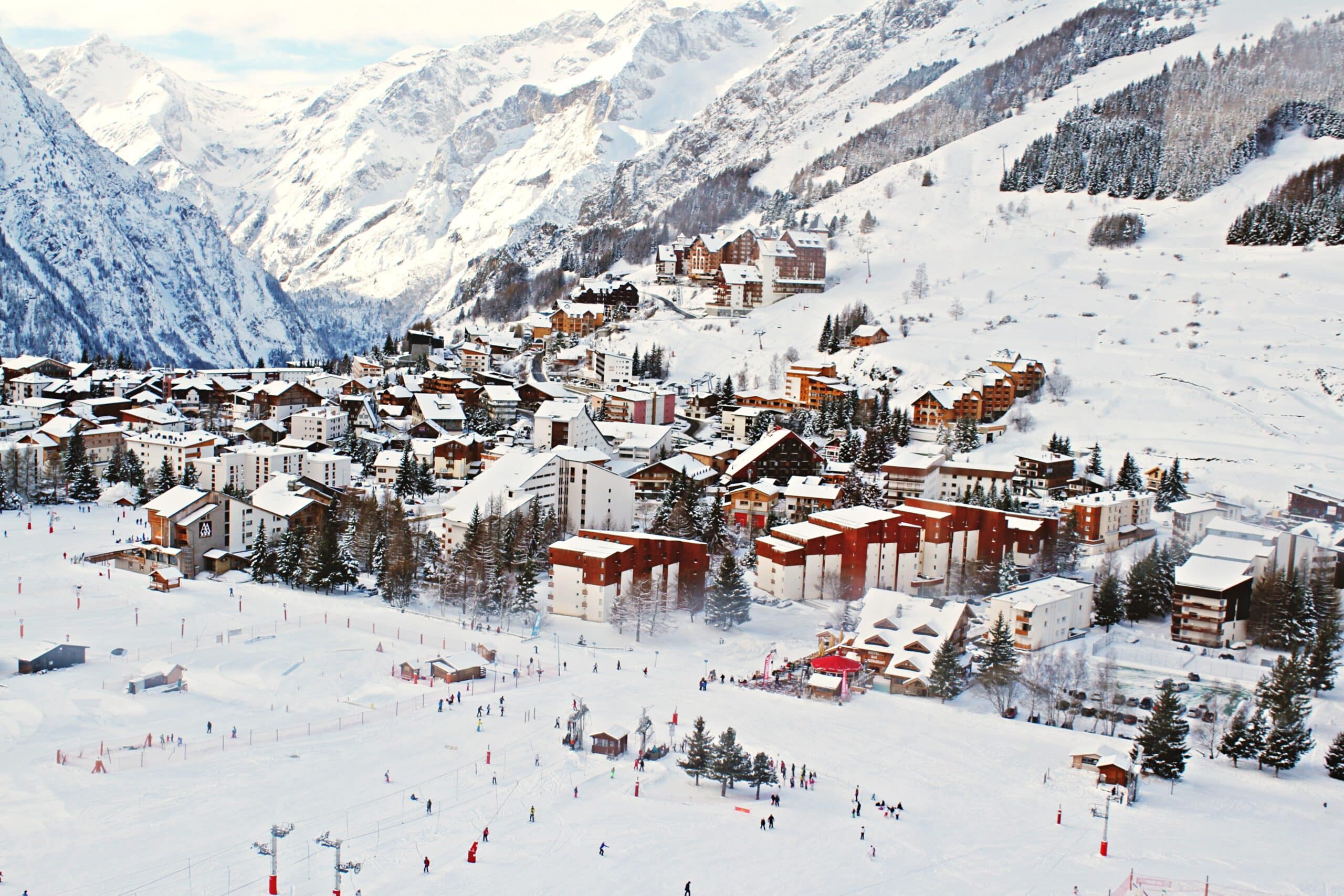 best ski towns to visit 2021