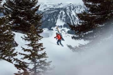 The Best Ski Poles for Powder